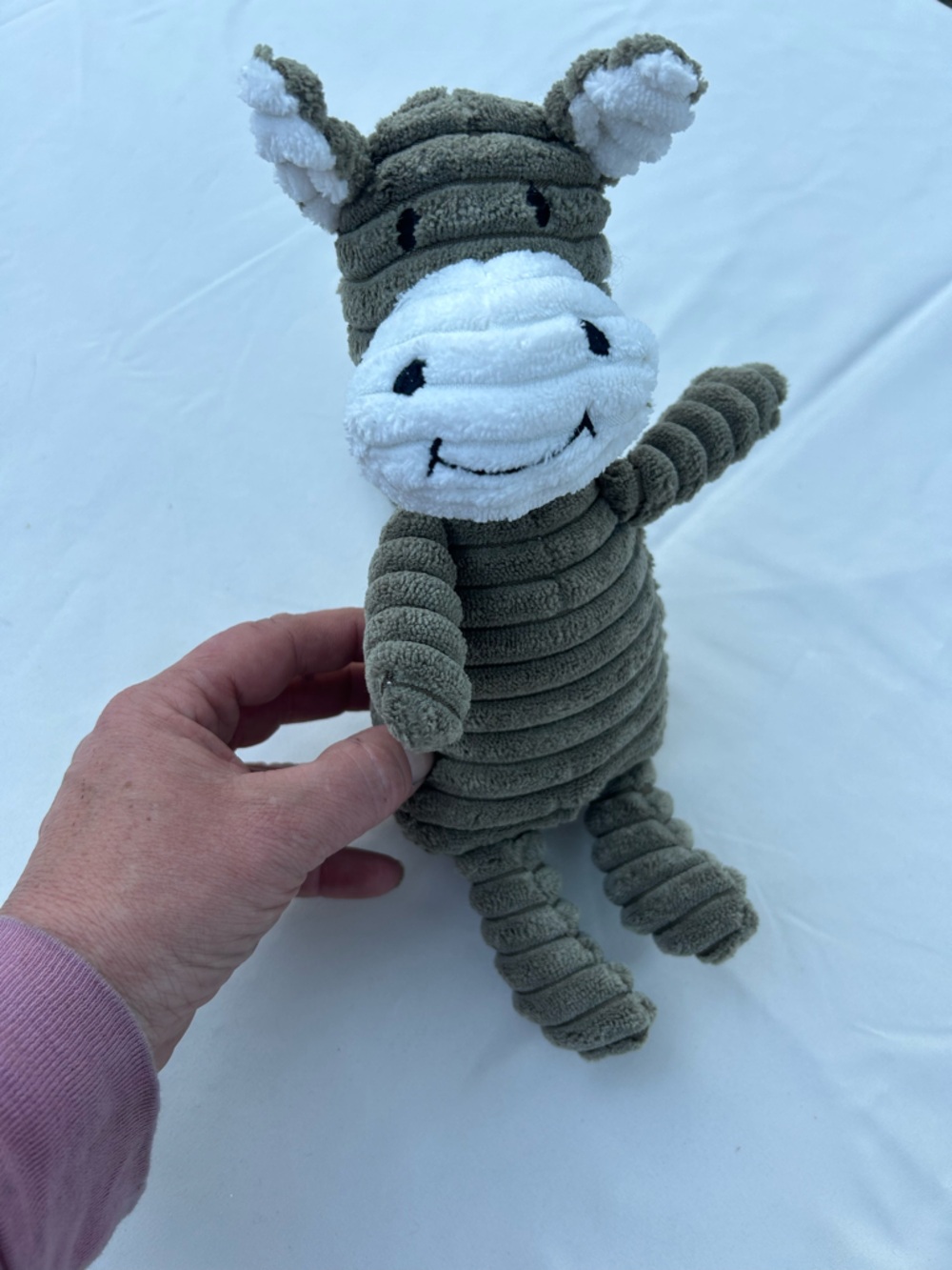 🔥3/$8- Plush Ribbed Sloth Stuffed Animal - Olive Green & White